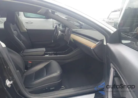 2019 Tesla Model 3 Long Range/Mid Range/Standard Range/Standard Range Plus z USA, uszkodzony, nr VIN 5YJ3E1EA2KF399150